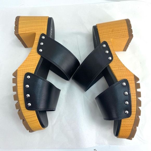 MIA Black and Tan Chunky Heel Sandals - Picture 4 of 11